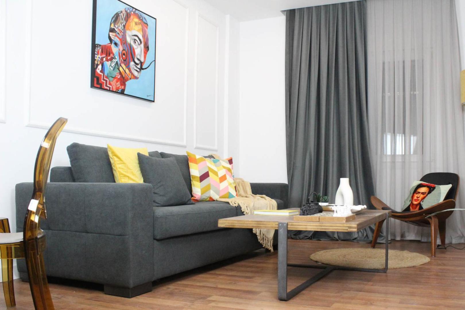 Down Town Luxurious Apartments 4 亚历山德鲁波利斯 外观 照片