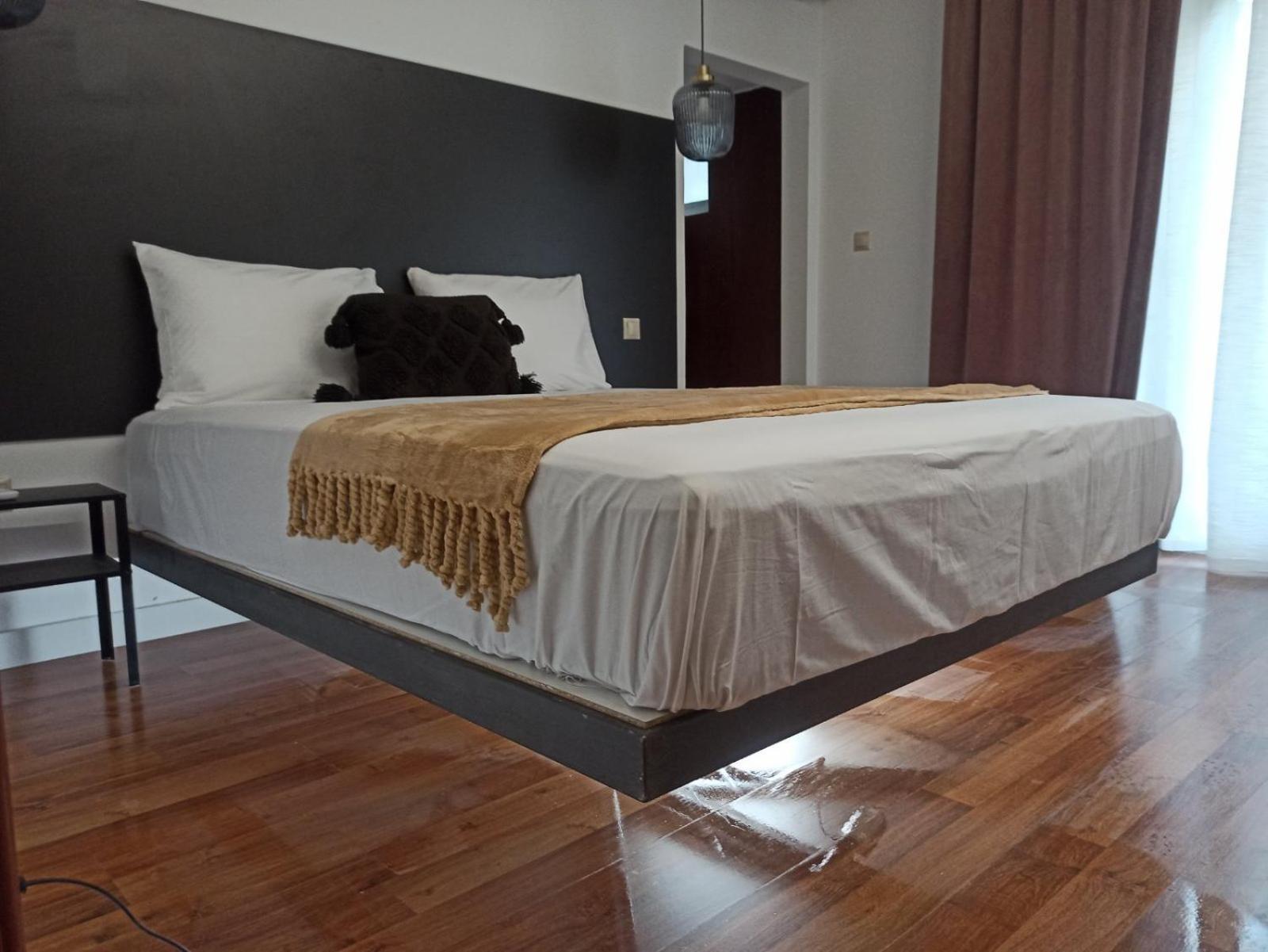Down Town Luxurious Apartments 4 亚历山德鲁波利斯 外观 照片