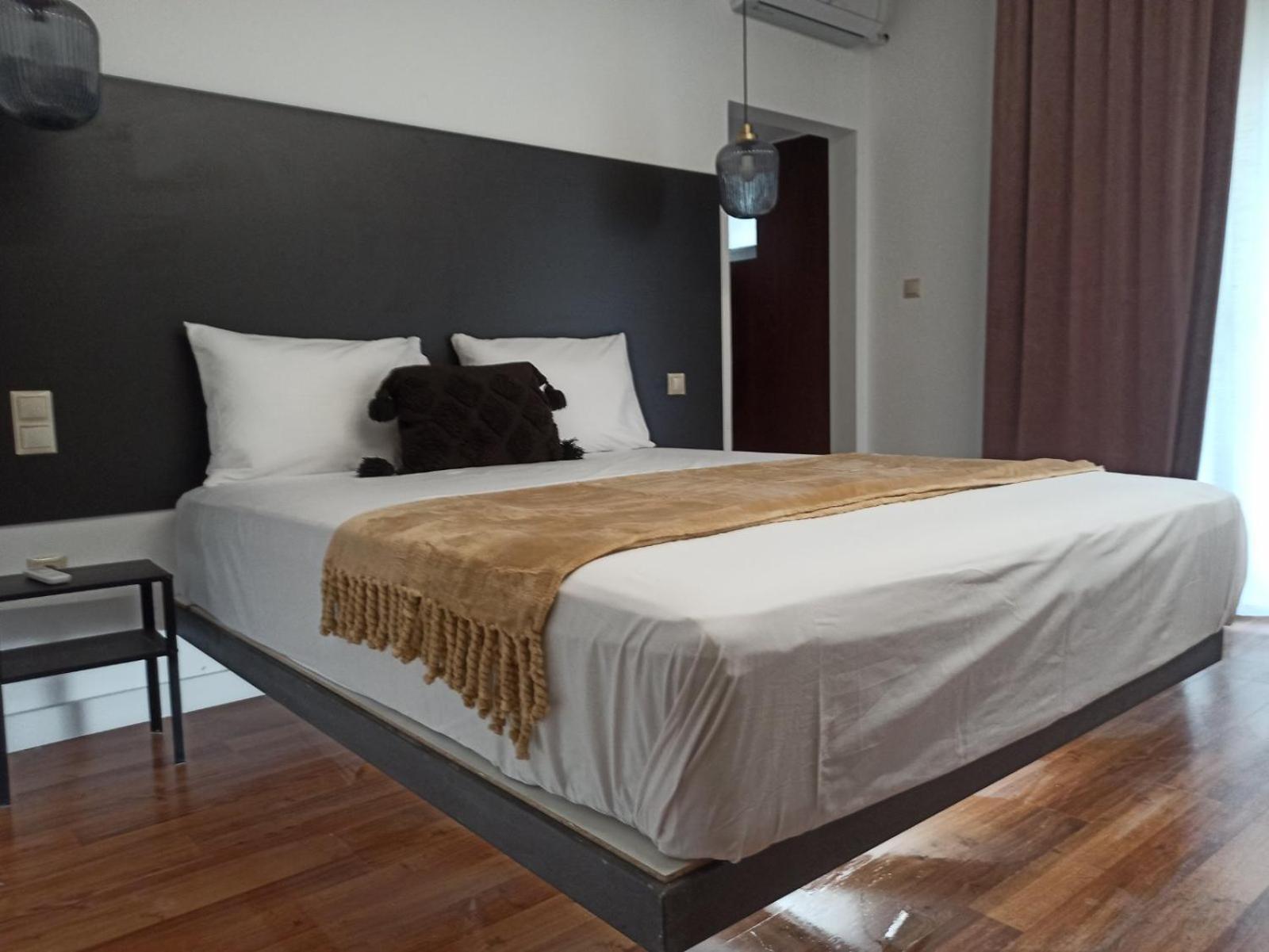 Down Town Luxurious Apartments 4 亚历山德鲁波利斯 外观 照片