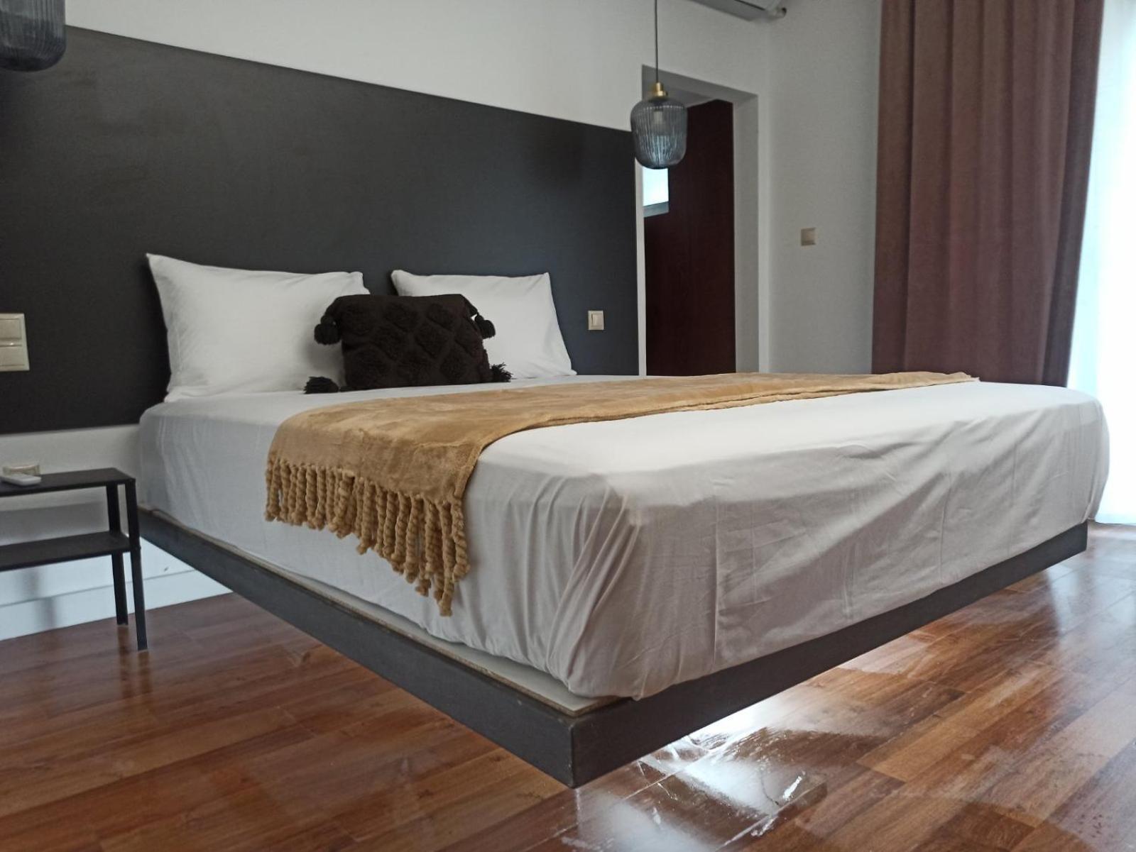 Down Town Luxurious Apartments 4 亚历山德鲁波利斯 外观 照片